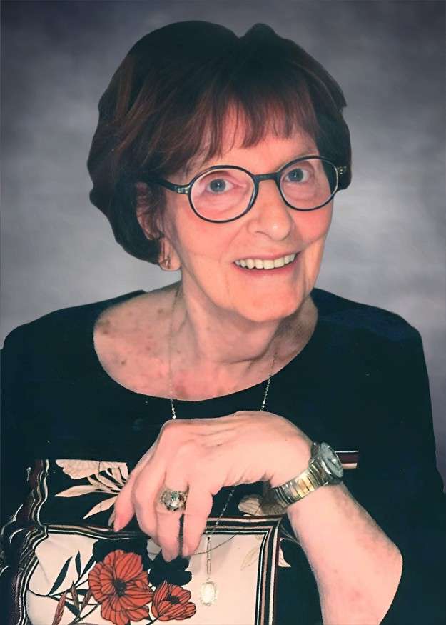 LORRAINE GROULX