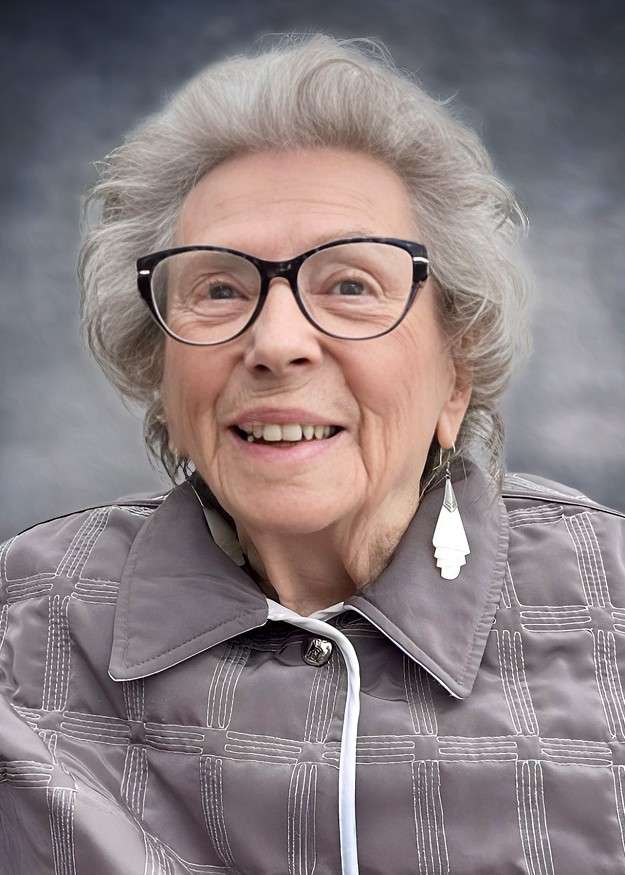 SUZANNE CAMPEAU