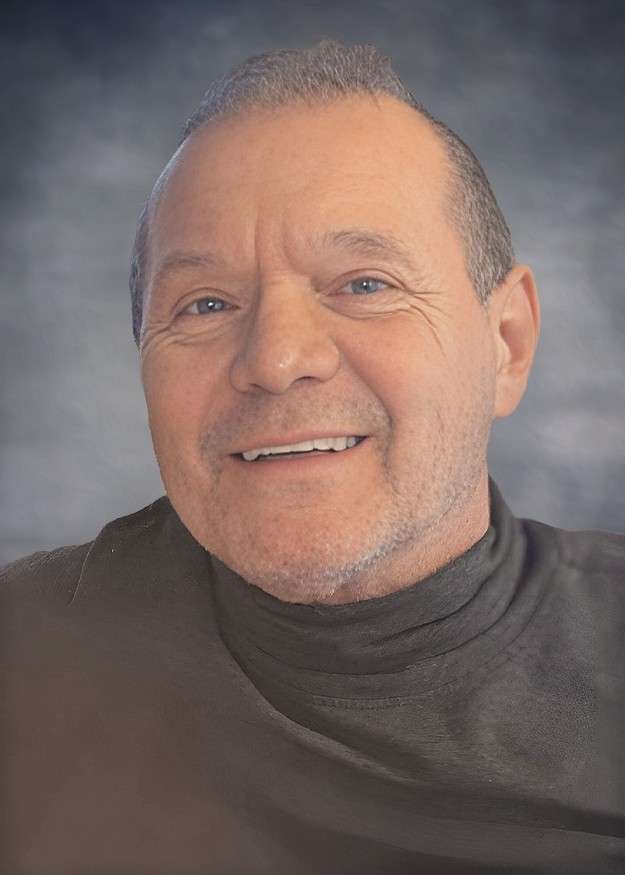 RAYMOND LAVOIE