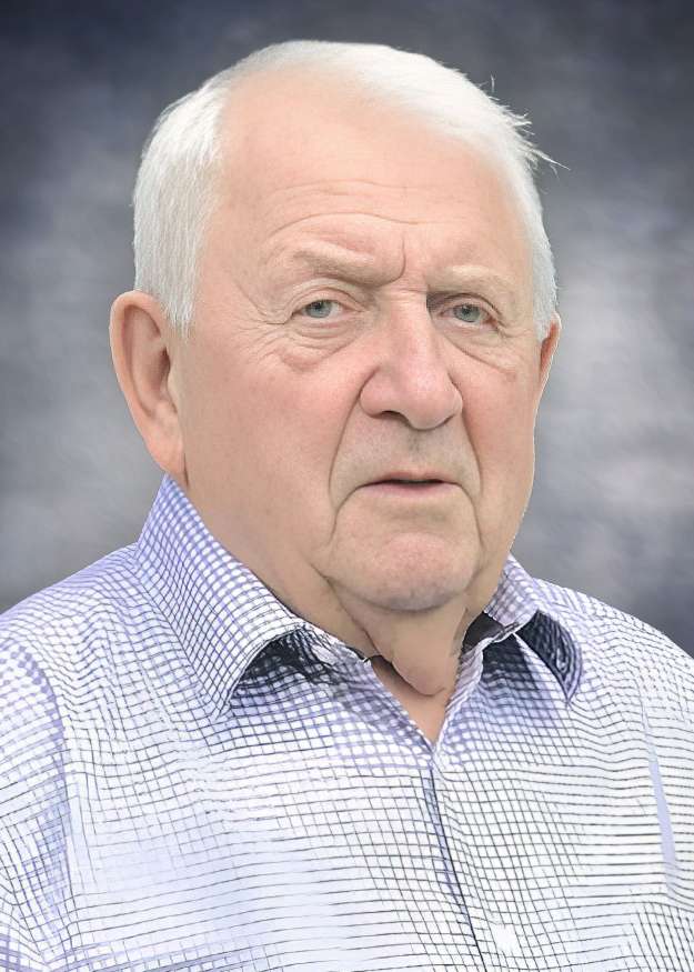 ROMULUS VIGNEAULT